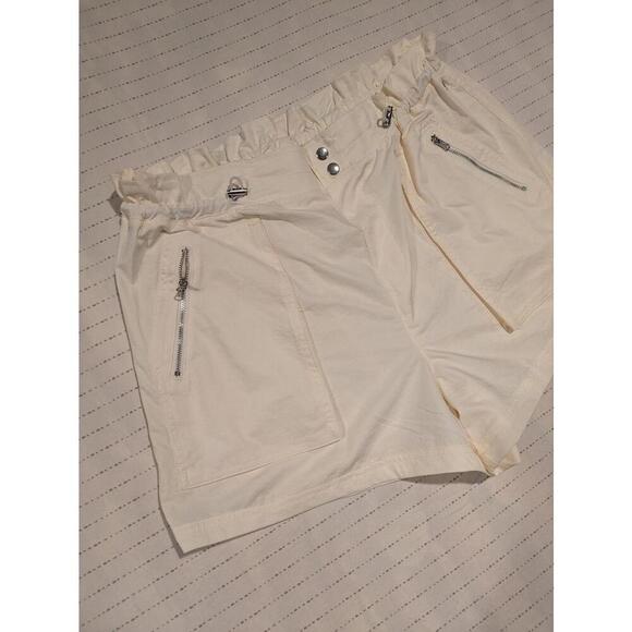 Calia Cream Casual Shorts with Functional Zipper Pockets Womens Large 32 Elastic - Picture 2 of 9